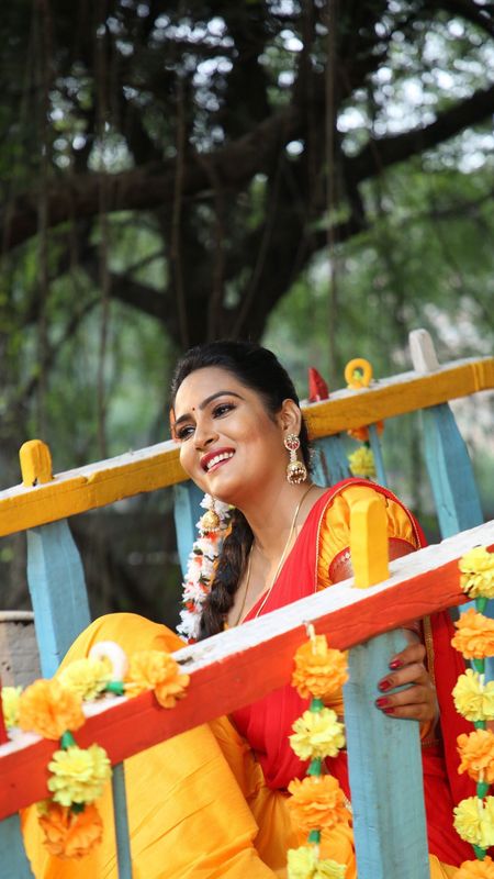 Himaja Wallpaper