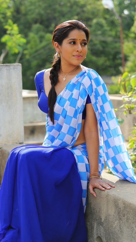 Rashmi Gautam Wallpaper