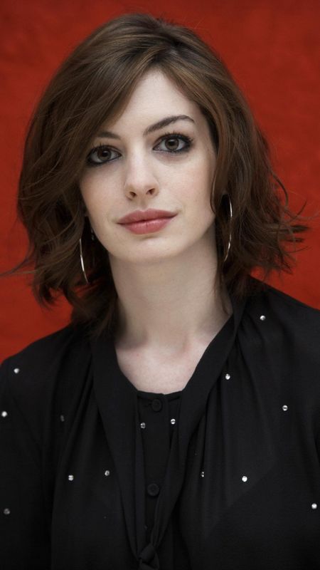 Anne Hathaway | Hollywoood | Anne Hathaway Actress Wallpaper