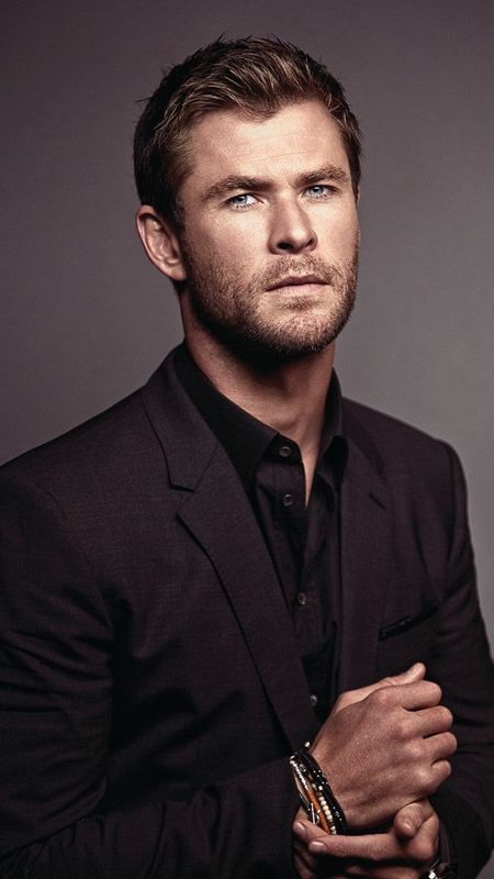 Chris Hemsworth | Hero | Chris Hemsworth Hollywood Wallpaper