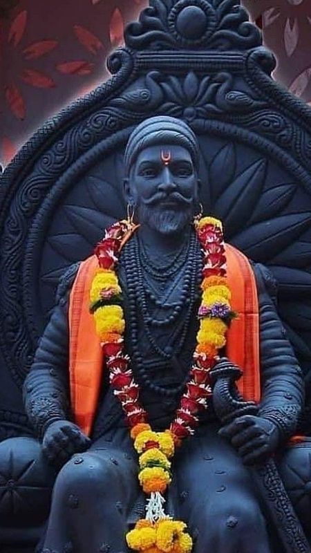 Shivaji Maharaj | Black Statue | Shivaji Maharaj Black Statue Wallpaper