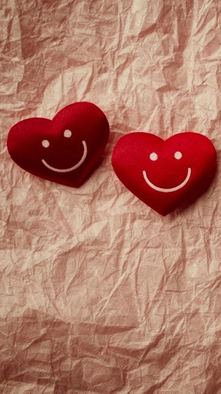 love hearts Wallpaper