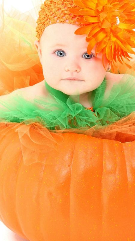 Cute Baby Wallpaper