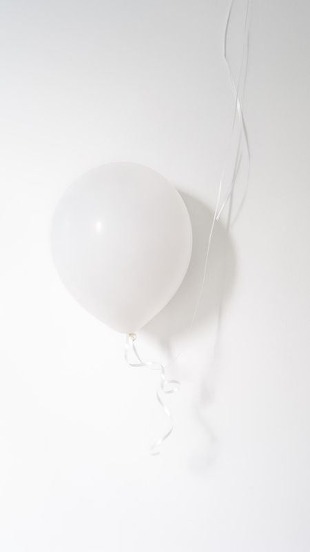 White Colour | White Colour Baloon | White Baloon Wallpaper